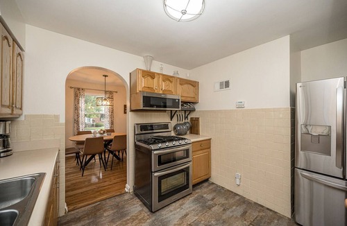 St. Charles Historic District House | Sweet Escape Near Historic Main St, 4BR, 2 Baths