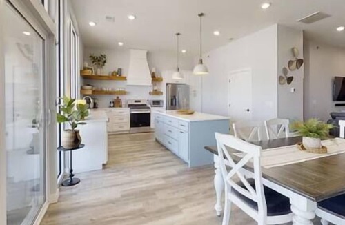 Watertown Condo | Sweet Martini on Lake Kampeska