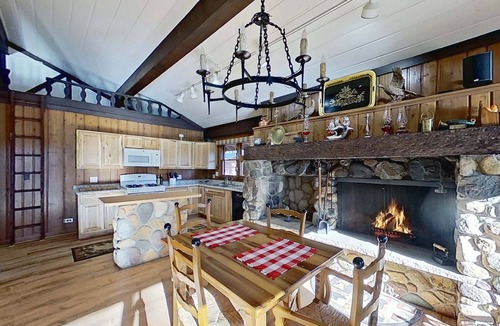 Conover Ski Chalet | Swiss Chalet/waterfront
