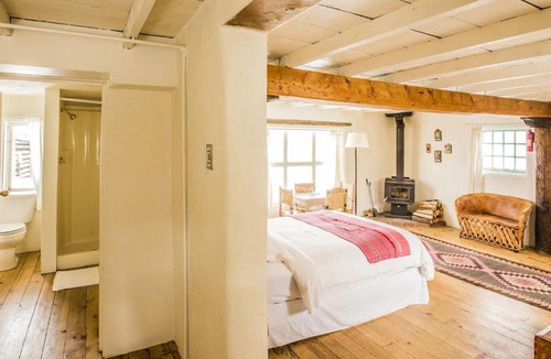 San Cristobal House | Taos Goji Farm & Eco-Lodge Retreat