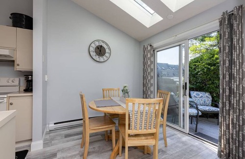 Ocean Park Condo | Tastefully decorated condo at Ocean Park Meadows!