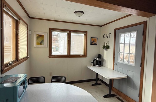 Robbinsdale House | Taurus Rising ~ Entire Home