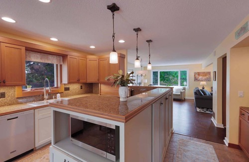 Lake Leelanau House | Terrace House - Central to Everything Leelanau!