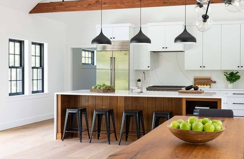 Dennis House | The 1768 House: 974-D Dennis Village Modern Minimalist, Pool, Walk to Bayside Beaches