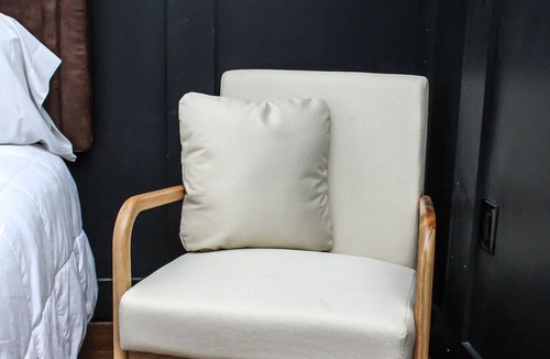 Albion Hotel | The Anderson Room at the Fairhaven Inn