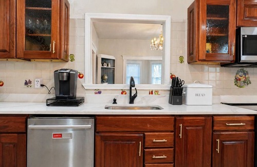 Mattapan Apartment | The Artful Retreat