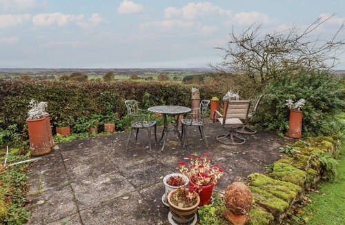 Capheaton Cottage | THE BARN, pet friendly, character holiday cottage in Ponteland