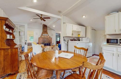 Plymouth House | The Beach Bunny Cottage