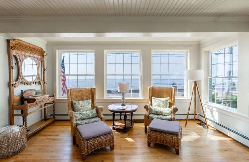 Kennebunk Hotel | The Beach House Inn