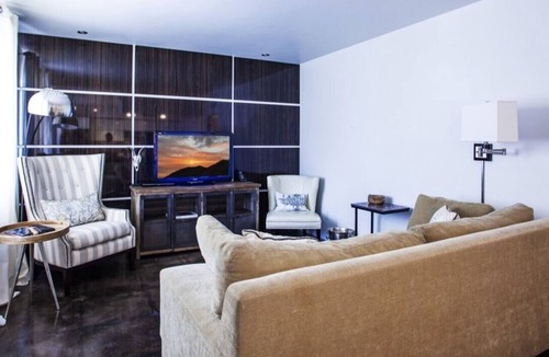 South Scottsdale Condo | The BEST Old Town Scottsdale location!1 bd/1bth beautiful mid century condo.