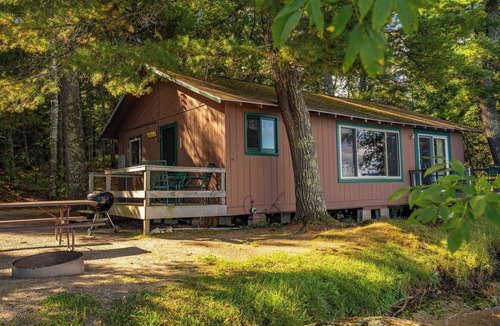 Orr House | The Best Pelican Lake Views