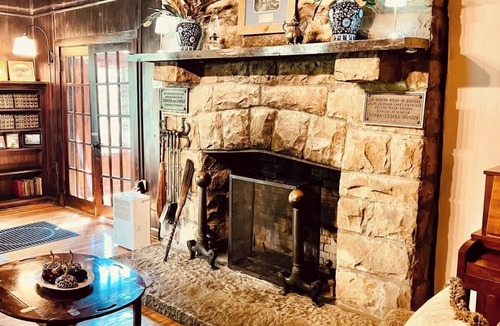 Wendover Cabin | The Big House @ Wendover - Historic Home