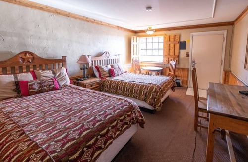 Amarillo House | The Big Texan Double 209