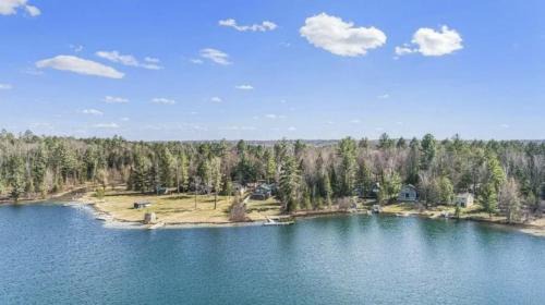 Gaylord House | The Birchwood Lodge