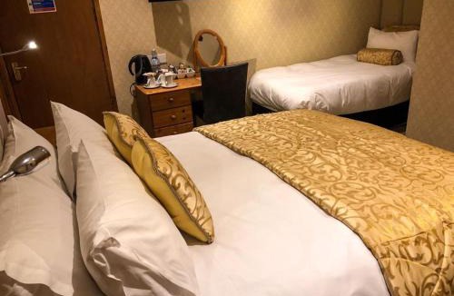 Ford Hotel | The Blue Bell Inn