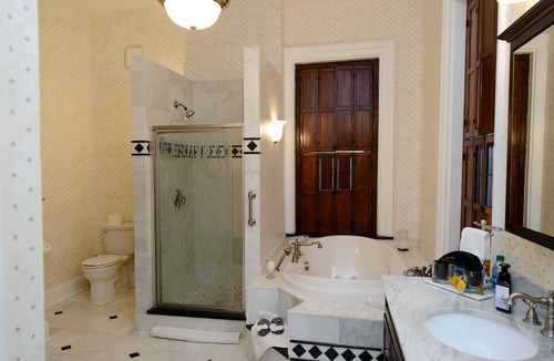 Mercer Apartment | The Blue Room at The Big Brickhouse