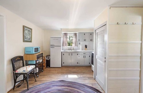 Seal Cove Cottage | The Blueberry House-Close to Ocean & Acadia!