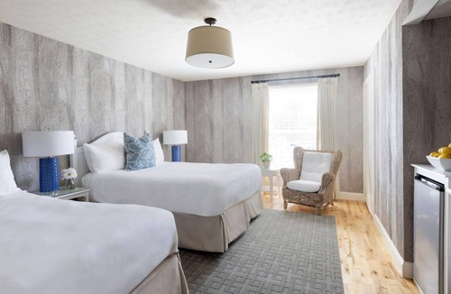 Kennebunkport Hotel | The Boathouse Waterfront Hotel & Marina