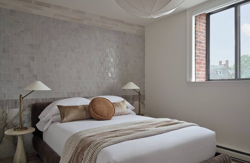Portsmouth Hotel | The Bow Hotel