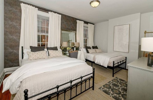 Pendleton Apartment | The Broadway Bazaar | Cincinnati