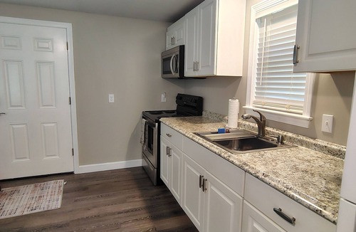West Kennebunk Cottage | "The Bunkalow" of Kennebunk - a country feel while close to town and beaches