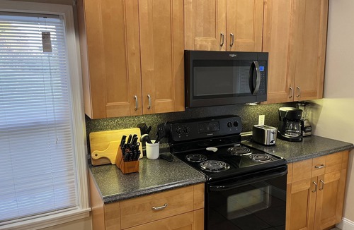 Nelsonville House | The Burr Oak Home in Hocking Hills