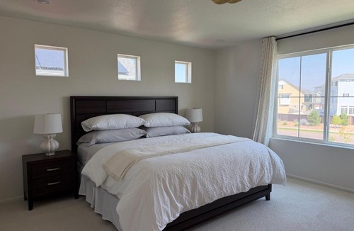 Aurora Bed & Breakfast | THE CALM Corner