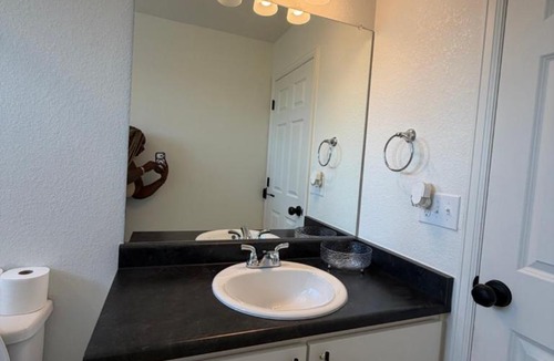 Aurora Bed & Breakfast | THE CALM Corner