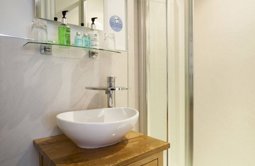 Harrogate City Centre Bed & Breakfast | The Camberley