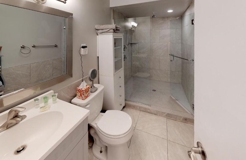 Prestonia House | The Camp Taylor Cottage