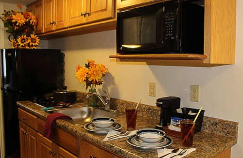 Wellsboro Hotel | The Canyon Motel