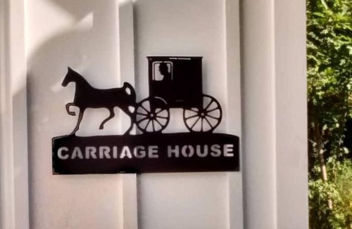 Madison House | The Carriage House at The Lost Pearl