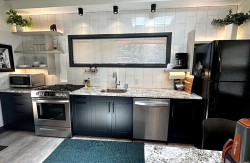 Indianapolis House | The Casita@Keystone KingBed/1 BA
