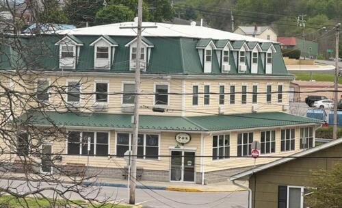 Northern Cambria Hotel | The City Hotel