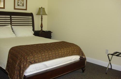 Northern Cambria Hotel | The City Hotel