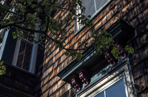 Salem House | The Common Arcana - downtown Salem 5-bedroom near the Common