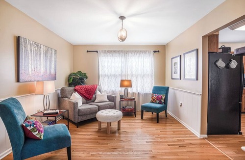 Lexington Apartment | "The Corner Pocket" -Fun in the Heart of Lexington