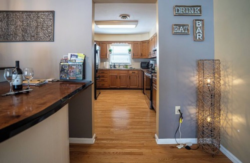 Lexington Apartment | "The Corner Pocket" -Fun in the Heart of Lexington