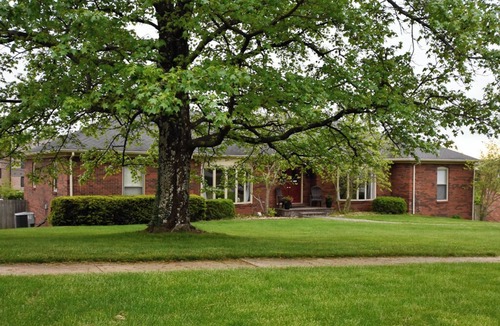 Lexington Apartment | "The Corner Pocket" -Fun in the Heart of Lexington