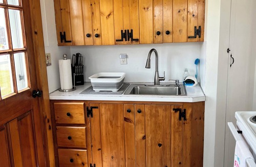 Centerville Cottage | The Cottage at Craigville Beach