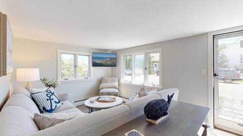 Pine Point House | The Cove by Bayley Vacation Rentals