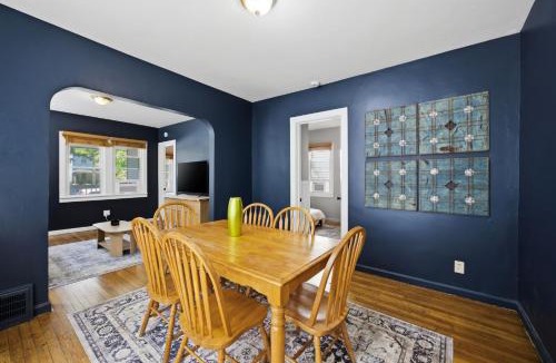 Tremont Apartment | The Cozy Tremont