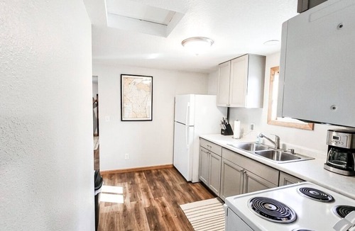 Pittsville House | The Cranberry Cottage- 2BR in Heart of Town - Garage Game Room, Fire Pit & Patio
