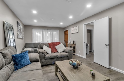 Buffalo House | The Davey Retreat