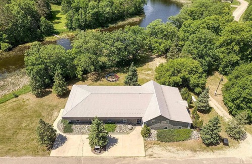 Squaw Lake Cabin | The Den: Hot Tub Fireplace RiverFront Pet Friendly 2 Bdrm