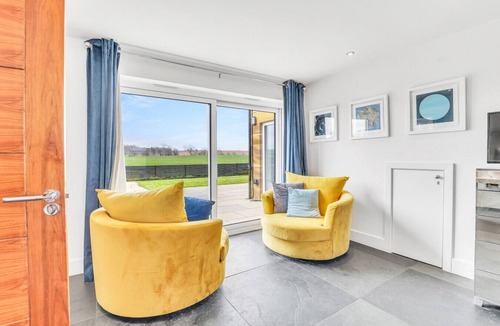 Bamburgh House | The Duchess - North East Escapes