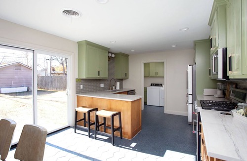 Amarillo House | The Erik House - Near I-40, Route 66, Downtown