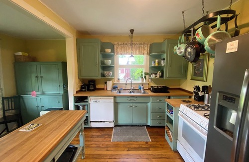 Kossuth Other | The Farm House at Mitchell Ponds