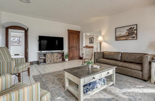 Fulton House | 'The Farmhouse' - Spacious Country Retreat