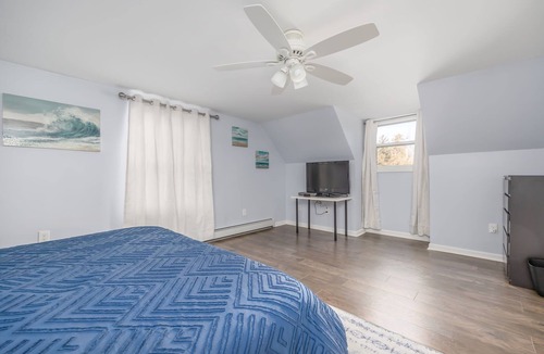 Wellston House | The Four Seasons - Your Home Away From Home